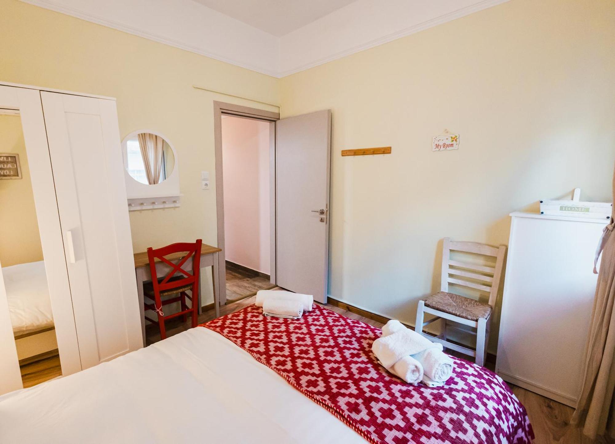 Cozy Place Near Acropolis! Атина Екстериор снимка